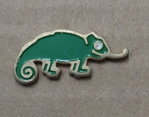 Pin caméléon peugeot 106 - pin's,