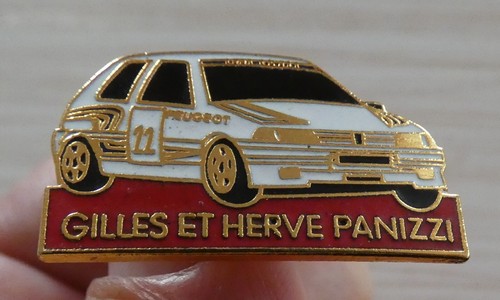 Rare pin voiture - pin's, rallye
